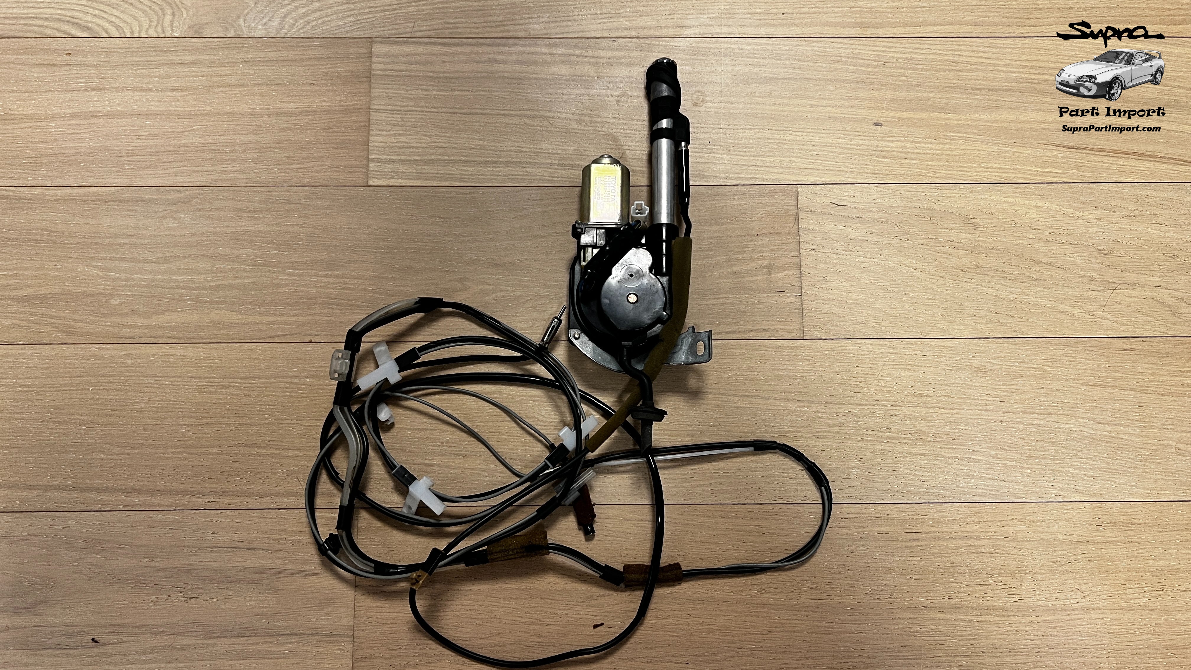 JZA80/MK4 Supra Genuine OEM Antenna Assy /w Holder (86300-14410