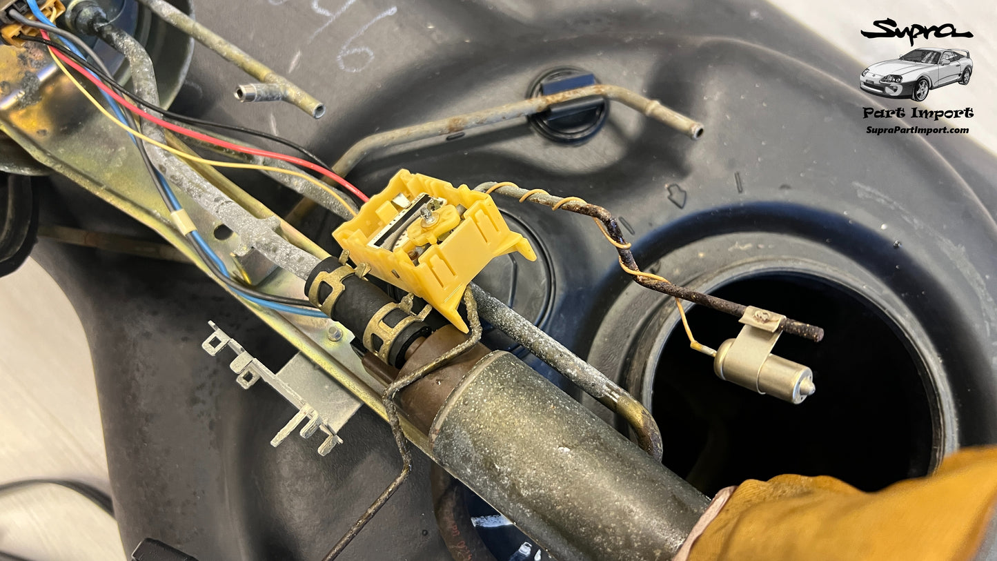 *RARE* JZA80 Supra Genuine OEM LHD/RHD Fuel Tank Assembly (77001-14430 + 77641-14100 + 23206-46160) (Copy)