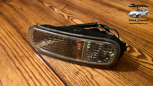 JZA80 Supra Genuine OEM RH Front Turn Signal Lamp Assy (81510-80086)