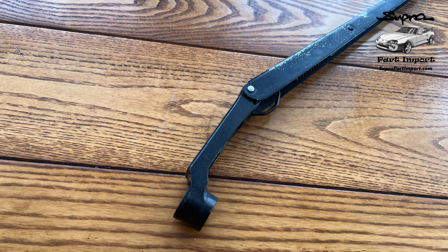 *LHD, VERY RARE* JZA80 Supra Genuine OEM LHD Right Side Front Wiper Arm (85221-14300)