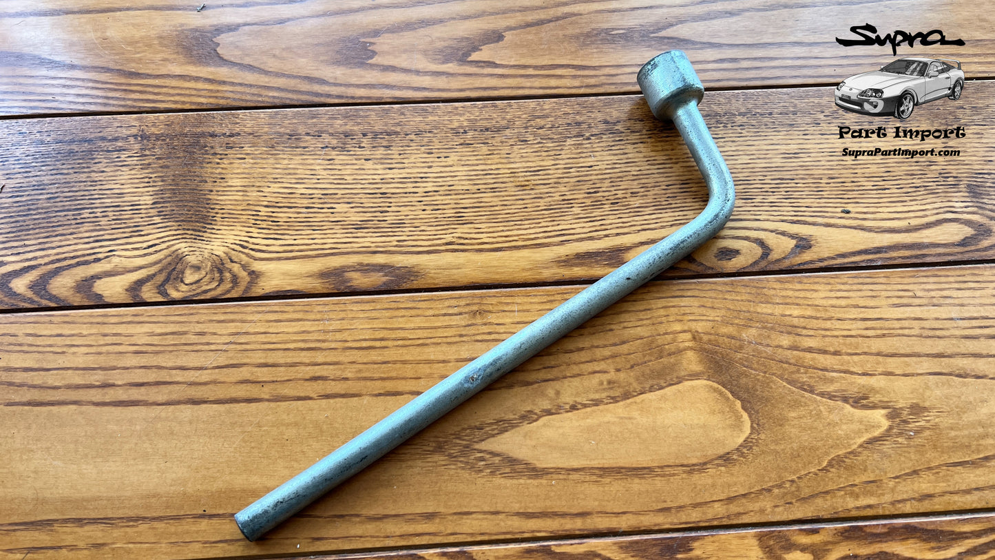 JZA80 Supra Genuine OEM Hub Nut Box Wrench (09150-26010)