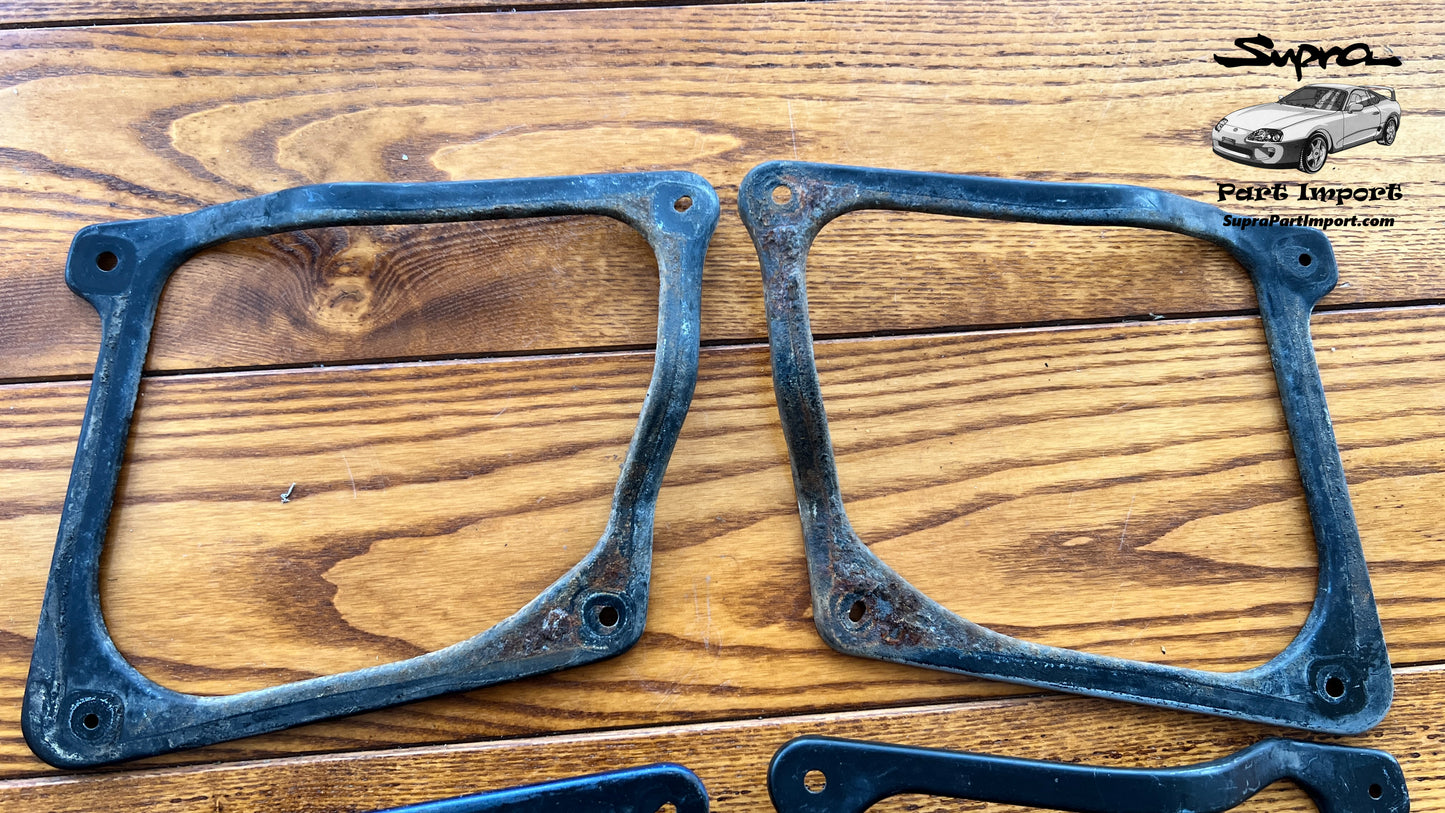 JZA80 Supra Quarter Vent Duct Retainer Set (2 pc) (62941-14020 + 62942-14020)