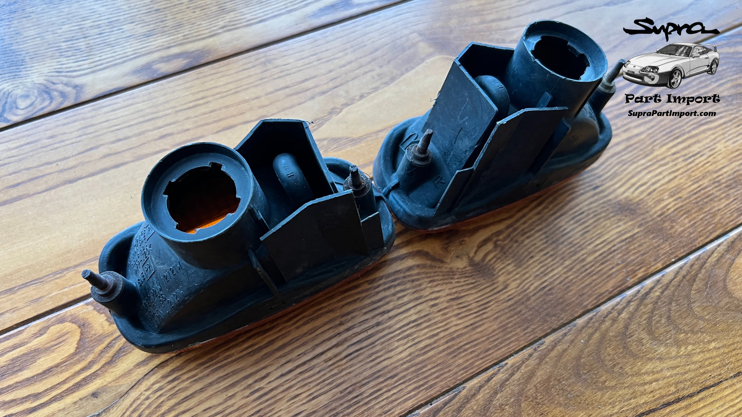 *DISCONTINUED, MINT* JZA80/MK4 Supra Genuine OEM LHD/RHD S1 Front Turn Signal Set (81511-14370 + 81521-14370)