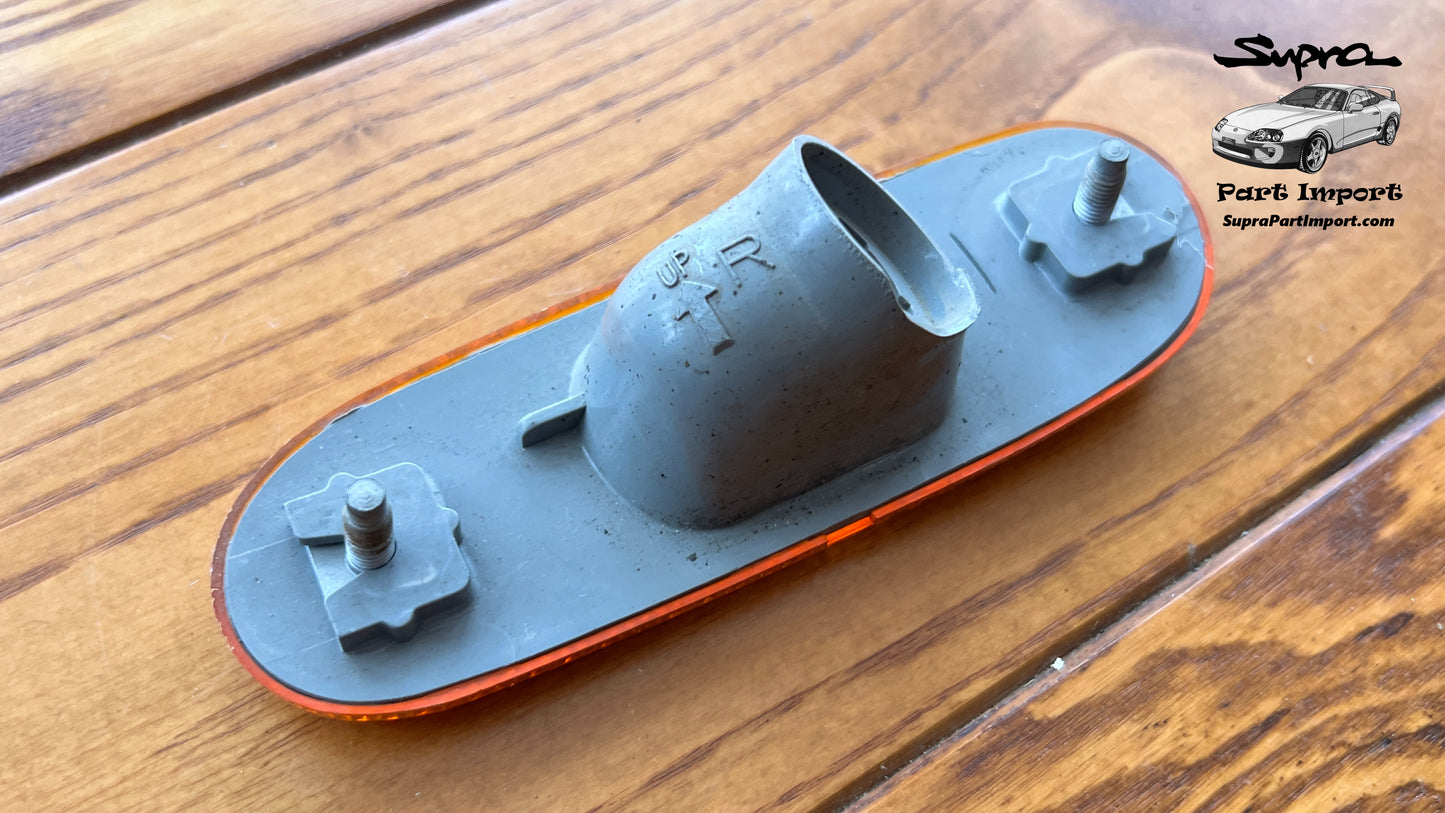 *MINT, DISCONTINUED* JZA80 Supra Genuine OEM Right Side Rear Side Marker Lamp Lens (81751-14070)