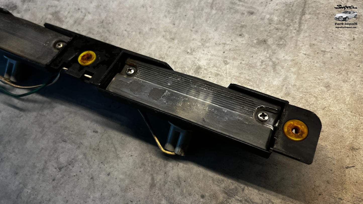 Classic GM License Plate Light Assembly – 1967-1986 Chevy & GMC Trucks